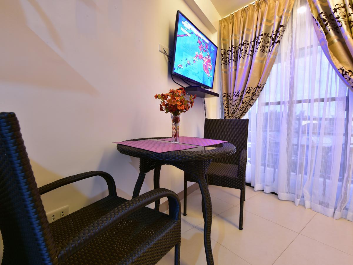 Anahaw Apartments Whitebeach Manoc-Manoc Zewnętrze zdjęcie