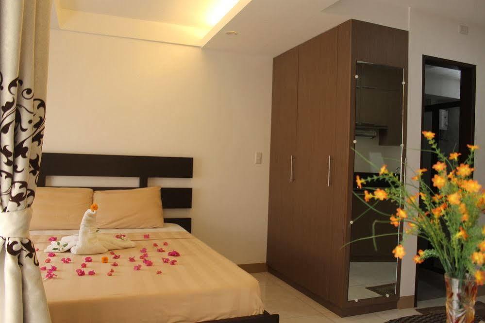 Anahaw Apartments Whitebeach Manoc-Manoc Zewnętrze zdjęcie