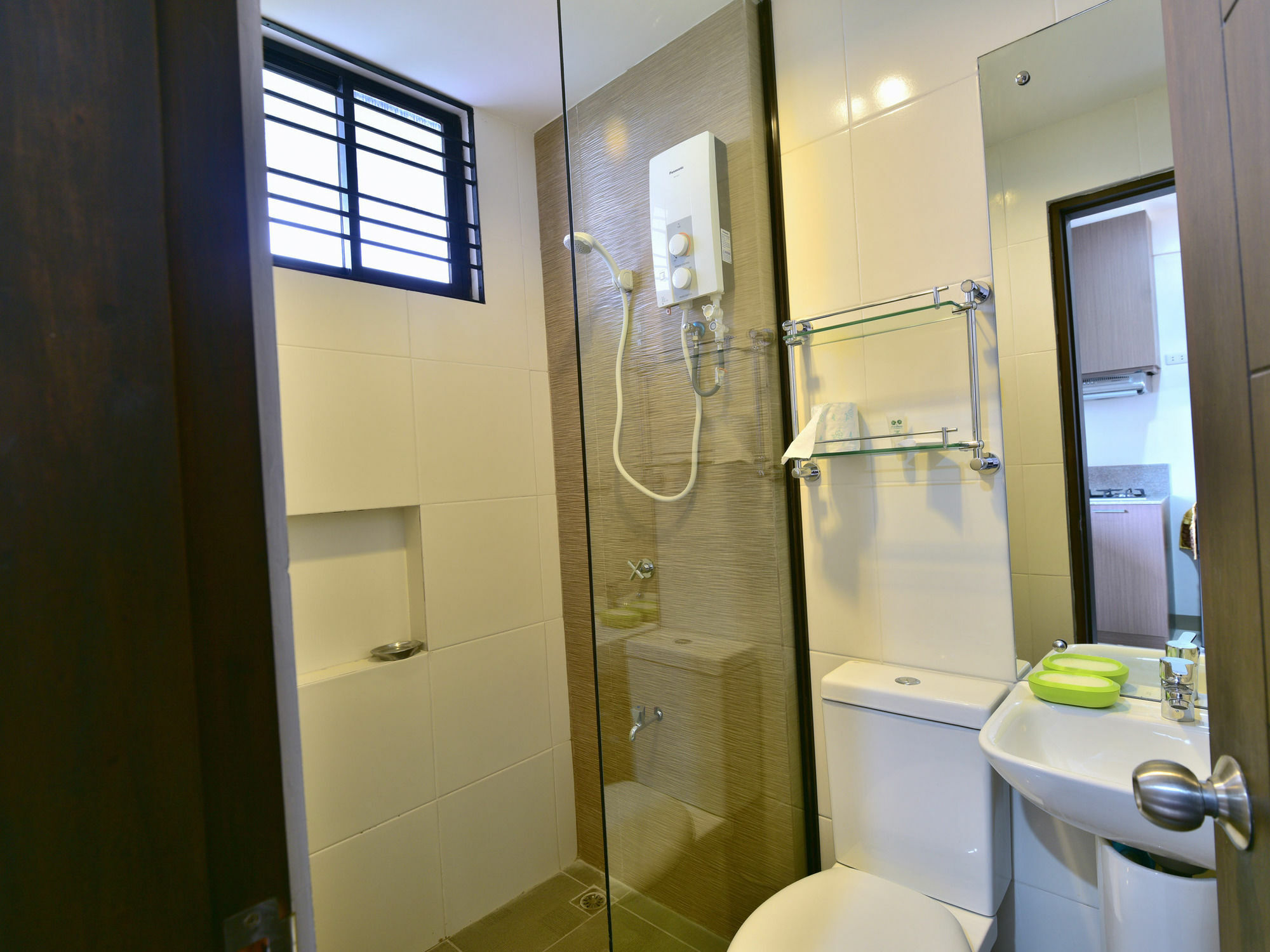 Anahaw Apartments Whitebeach Manoc-Manoc Zewnętrze zdjęcie