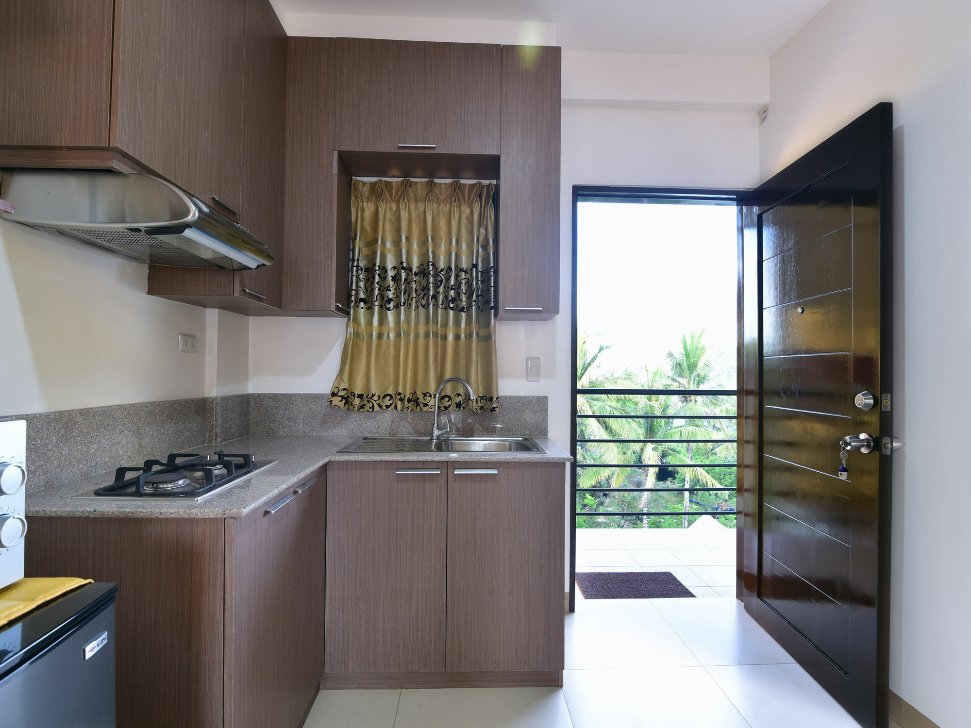 Anahaw Apartments Whitebeach Manoc-Manoc Zewnętrze zdjęcie