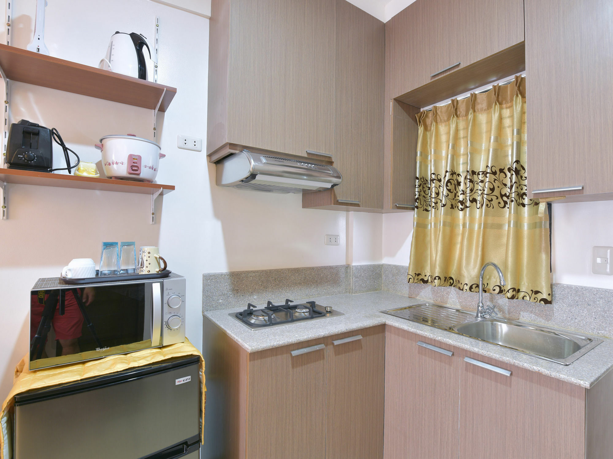 Anahaw Apartments Whitebeach Manoc-Manoc Zewnętrze zdjęcie